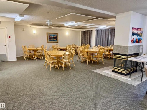 404 8315 83 Street, Edmonton, AB - Indoor