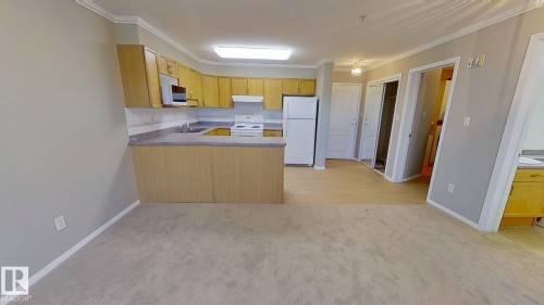 404 8315 83 Street, Edmonton, AB - Indoor Photo Showing Kitchen