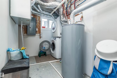 12836 107 Street, Edmonton, AB - Indoor Photo Showing Laundry Room