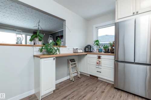 12836 107 Street, Edmonton, AB - Indoor Photo Showing Other Room