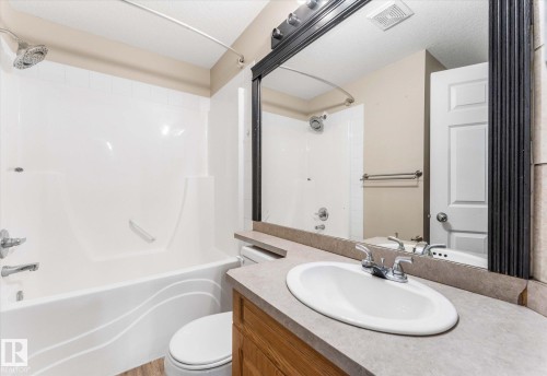 112 9945 167 Street, Edmonton, AB - Indoor Photo Showing Bathroom