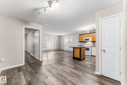 112 9945 167 Street, Edmonton, AB - Indoor Photo Showing Kitchen