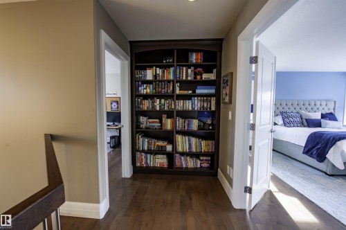 2525 Cameron Ravine Landing, Edmonton, AB - Indoor