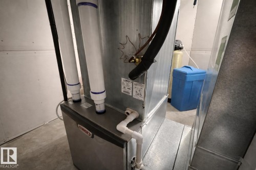 2525 Cameron Ravine Landing, Edmonton, AB - Indoor Photo Showing Basement