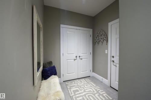 2525 Cameron Ravine Landing, Edmonton, AB - Indoor