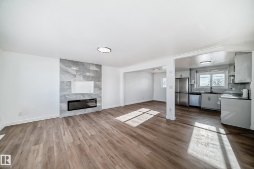 5919 144 Avenue, Edmonton, AB - Indoor