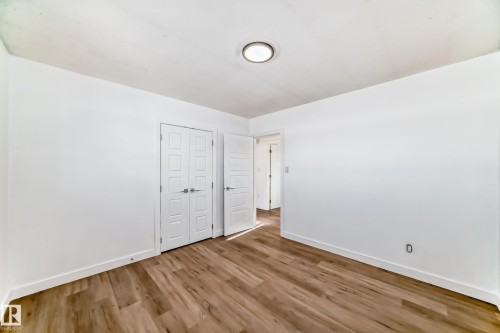 5919 144 Avenue, Edmonton, AB - Indoor Photo Showing Other Room