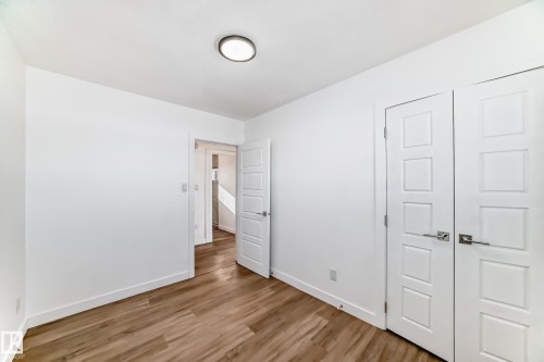 5919 144 Avenue, Edmonton, AB - Indoor Photo Showing Other Room