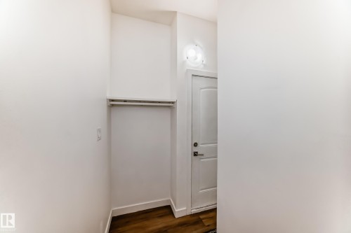 5919 144 Avenue, Edmonton, AB - Indoor Photo Showing Other Room