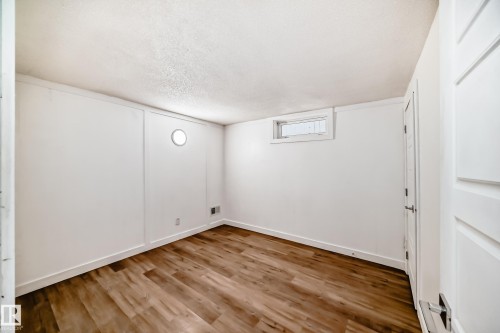 5919 144 Avenue, Edmonton, AB - Indoor Photo Showing Other Room
