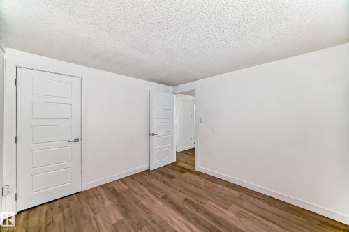 5919 144 Avenue, Edmonton, AB - Indoor Photo Showing Other Room