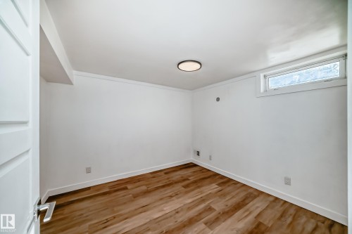 5919 144 Avenue, Edmonton, AB - Indoor Photo Showing Other Room