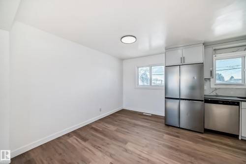 5919 144 Avenue, Edmonton, AB - Indoor