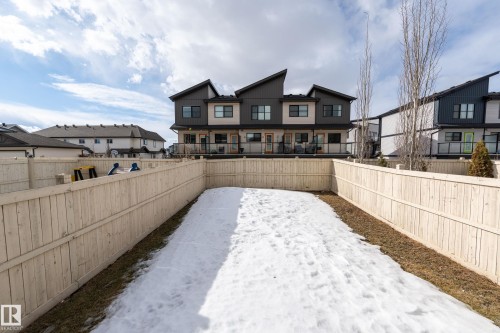 View of yard with a residential view - 1118 162 Street, Edmonton, AB - Outdoor With Deck Patio Veranda