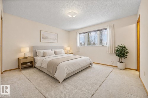 5 Loyola Place, St. Albert, AB - Indoor Photo Showing Bedroom