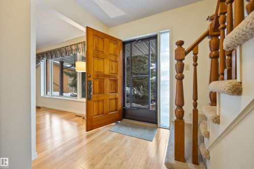 5 Loyola Place, St. Albert, AB - Indoor Photo Showing Other Room