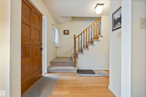 5 Loyola Place, St. Albert, AB - Indoor Photo Showing Other Room