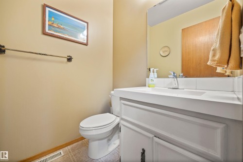 5 Loyola Place, St. Albert, AB - Indoor Photo Showing Bathroom
