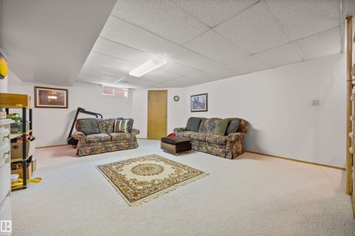 5 Loyola Place, St. Albert, AB - Indoor