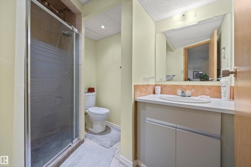 5 Loyola Place, St. Albert, AB - Indoor Photo Showing Bathroom