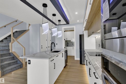 2020 155 Avenue, Edmonton, AB - Indoor Photo Showing Kitchen With Upgraded Kitchen