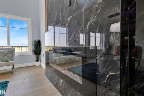 2020 155 Avenue, Edmonton, AB - Indoor