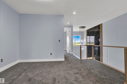 2020 155 Avenue, Edmonton, AB - Indoor Photo Showing Other Room