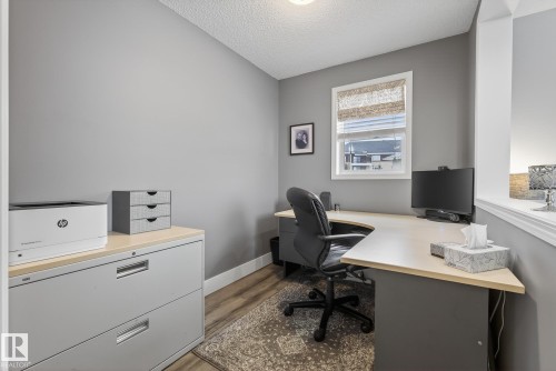 121 Galland Crescent, Edmonton, AB - Indoor Photo Showing Office