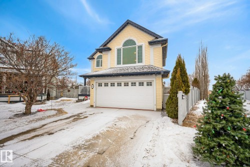 121 Galland Crescent, Edmonton, AB - Outdoor