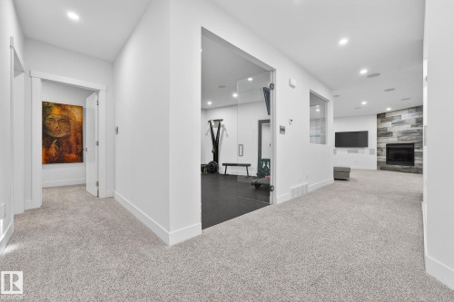 14643 92A Avenue, Edmonton, AB - Indoor Photo Showing Other Room