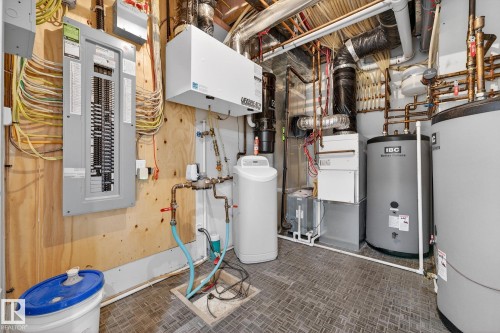 14643 92A Avenue, Edmonton, AB - Indoor Photo Showing Basement