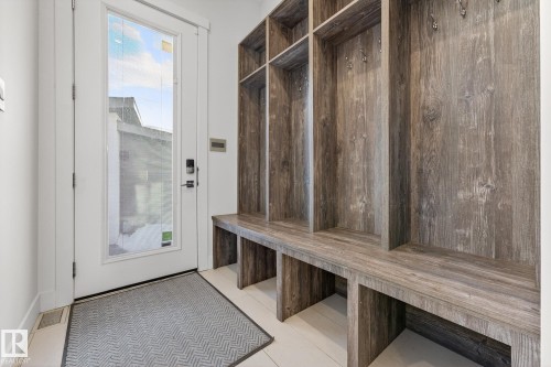 14643 92A Avenue, Edmonton, AB - Indoor Photo Showing Other Room