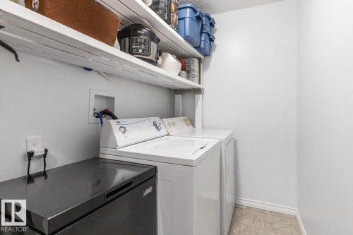 103 10528 29 Avenue, Edmonton, AB - Indoor Photo Showing Laundry Room