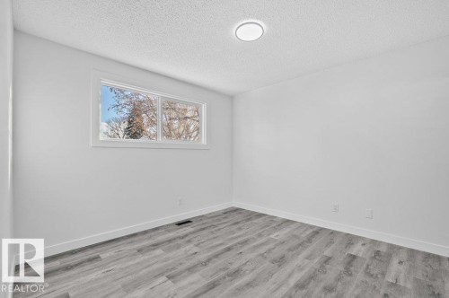 72 Habitat Crescent, Edmonton, AB - Indoor Photo Showing Other Room