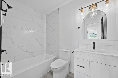72 Habitat Crescent, Edmonton, AB - Indoor Photo Showing Bathroom