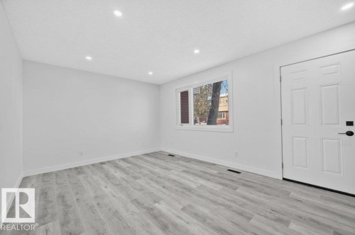 72 Habitat Crescent, Edmonton, AB - Indoor Photo Showing Other Room