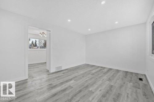 72 Habitat Crescent, Edmonton, AB - Indoor Photo Showing Other Room