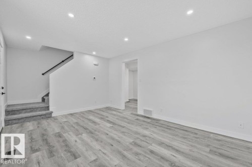 72 Habitat Crescent, Edmonton, AB - Indoor Photo Showing Other Room
