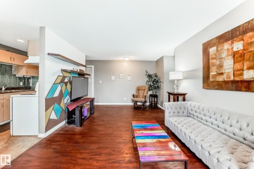 305 12710 127 Street, Edmonton, AB - Indoor Photo Showing Living Room