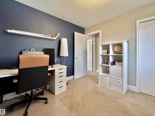 4 Wolf Crescent Nw, Edmonton, AB - Indoor Photo Showing Office