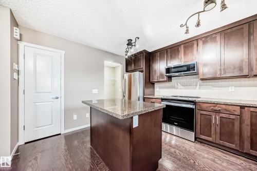 5251 Chappelle Road, Edmonton, AB - Indoor Photo Showing Kitchen