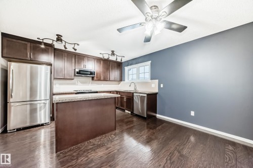 5251 Chappelle Road, Edmonton, AB - Indoor Photo Showing Kitchen