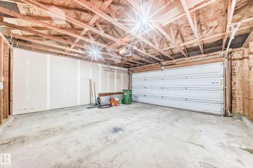 5251 Chappelle Road, Edmonton, AB - Indoor Photo Showing Garage
