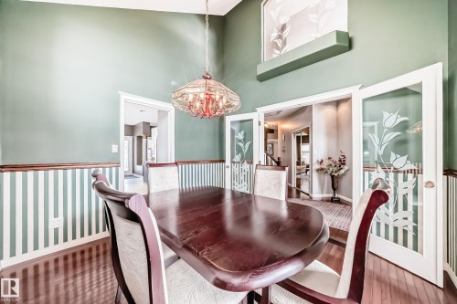 170 Blackburn Drive W, Edmonton, AB - Indoor Photo Showing Dining Room