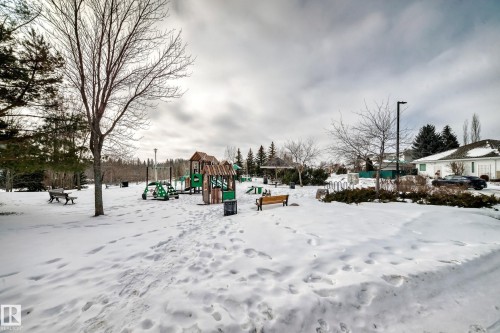 170 Blackburn Drive W, Edmonton, AB - Outdoor