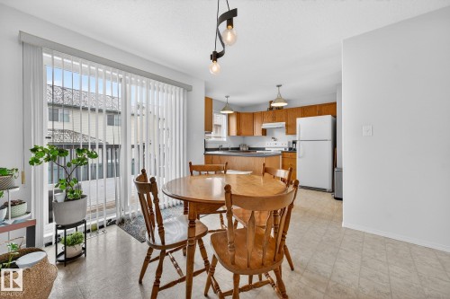 16 225 Blackburn Drive E, Edmonton, AB - Indoor Photo Showing Dining Room
