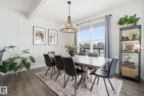 1525 Darby Bay, Edmonton, AB - Indoor Photo Showing Dining Room