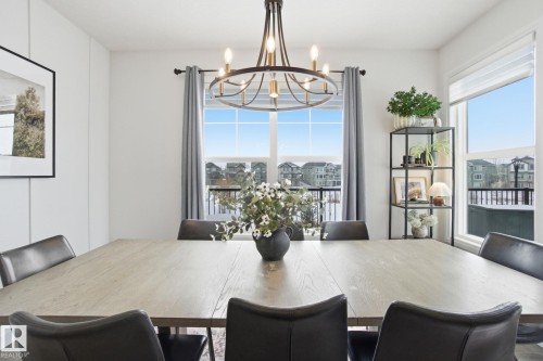 1525 Darby Bay, Edmonton, AB - Indoor Photo Showing Dining Room