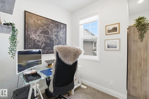 1525 Darby Bay, Edmonton, AB - Indoor Photo Showing Office