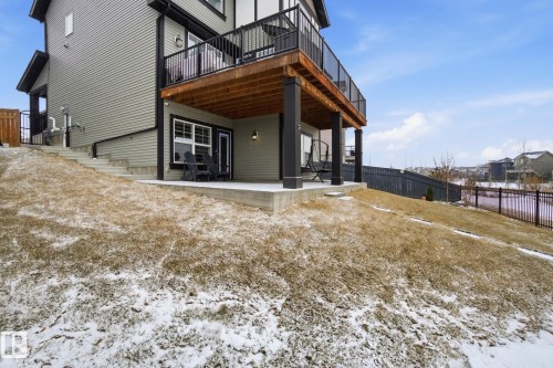 1525 Darby Bay, Edmonton, AB - Outdoor